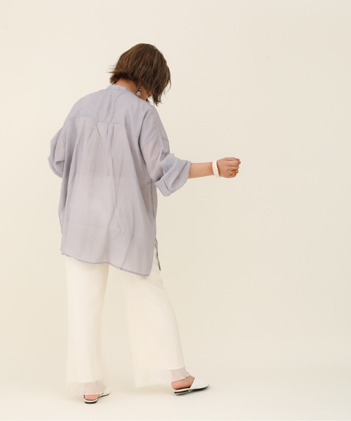 sakishimatokyo（サキシマトーキョー）の「バンドカラーボリュームソデBIGシャツ／シアーブラウス（Tシャツ/カットソー・レディース・ホワイト/ライトブルー/ブラック/グリーン/ラベンダー・FREE）」の15枚目の写真