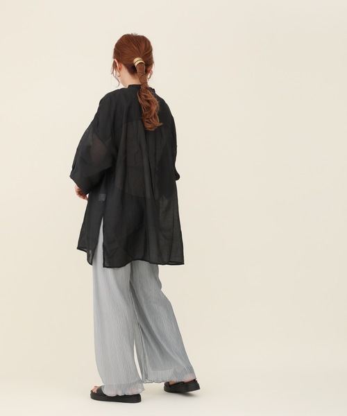 sakishimatokyo（サキシマトーキョー）の「バンドカラーボリュームソデBIGシャツ／シアーブラウス（Tシャツ/カットソー・レディース・ホワイト/ライトブルー/ブラック/グリーン/ラベンダー・FREE）」の7枚目の写真