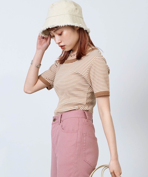 mikke（ミッケ）の「配色パイピングボーダーTリンガーシャツ（Tシャツ/カットソー・レディース・ベージュ/ピンク/ブルー・FREE）」の5枚目の写真