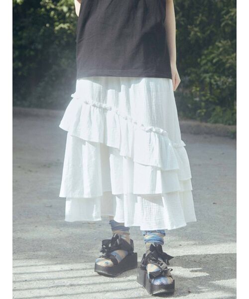 merry jenny（メリージェニー）の「ランダムティアードフレアスカート（スカート・レディース・ブラウン/オフホワイト/ブラック・FREE）」の2枚目の写真