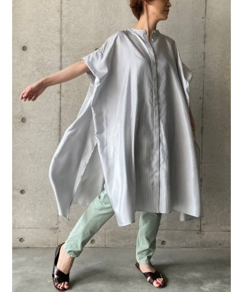 BEARDSLEY（ビアズリー）の「合繊シャツチュニック（ワンピース・レディース・スカイブルー/チャコールグレー・FREE）」の5枚目の写真