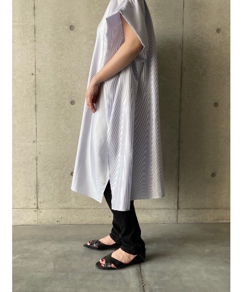 BEARDSLEY（ビアズリー）の「合繊シャツチュニック（ワンピース・レディース・スカイブルー/チャコールグレー・FREE）」の8枚目の写真