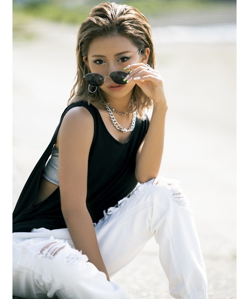 EGOIST（エゴイスト）の「バックドレープタンクトップ（タンクトップ・レディース・ライトブラウン/ブラック/ホワイト・FREE）」の8枚目の写真