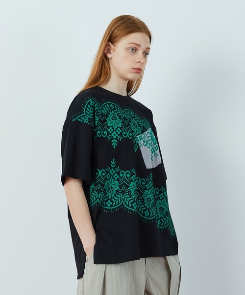 FRAPBOIS（フラボア）の「ストーバーＴ（Tシャツ/カットソー・レディース・ホワイト/ブラック・1/2）」の15枚目の写真