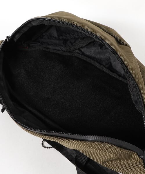 TERG（ターグ）の「TERG/ターグ Waist Medium/ミディアムウエスト バリスティックナイロン（ボディバッグ/ウエストポーチ・メンズ・ダークグリーン・FREE）」の5枚目の写真