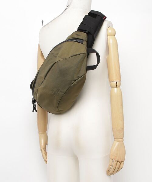 TERG（ターグ）の「TERG/ターグ Waist Medium/ミディアムウエスト バリスティックナイロン（ボディバッグ/ウエストポーチ・メンズ・ダークグリーン・FREE）」の2枚目の写真