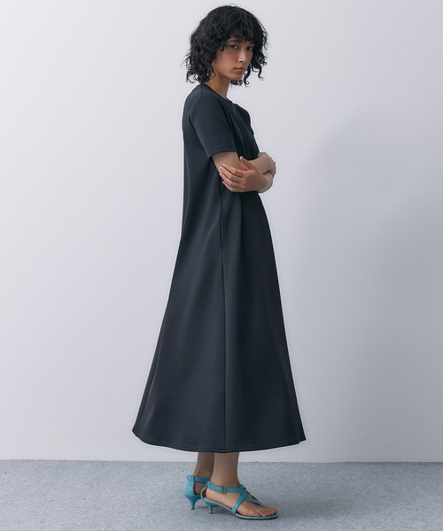 STUNNING LURE（スタニングルアー）の「ダンボールTドレス（ワンピース・レディース・ライトベージュ/ブラック・1/0/2）」の11枚目の写真