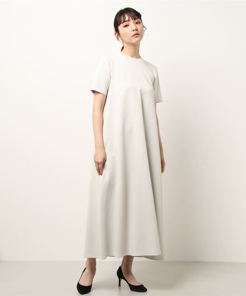 STUNNING LURE（スタニングルアー）の「ダンボールTドレス（ワンピース・レディース・ライトベージュ/ブラック・1/0/2）」の19枚目の写真