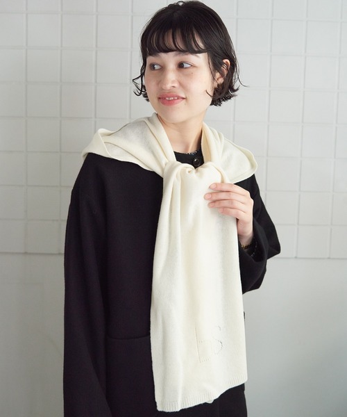 bulle de savon（ビュルデサボン）の「赤ずきん　ストール（ストール/ショール・レディース・ホワイト/ブラウン/レッド/イエロー・FREE）」の2枚目の写真