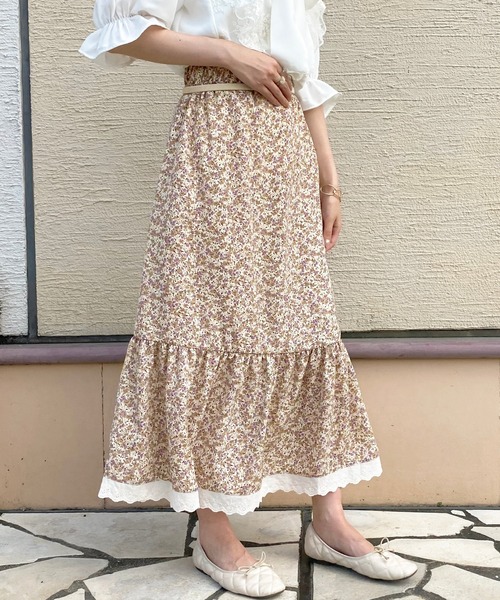 apres jour(アプレジュール)の「裾レース花柄スカート【ZOZOTOWN限定アイテム】(スカート・レディース・ブラック系その他/ベージュ/ピンクベージュ/アイボリー・MEDIUM/SMALL/X-LARGE)」の7枚目の写真
