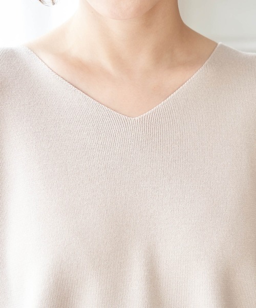 ROPE' PICNIC(ロペピクニック)の「マシュマロニットVネックプルオーバー(ニット/セーター・レディース・ブラック/サックスブルー/ベージュ系その他/ピンク系その他・38)」の5枚目の写真