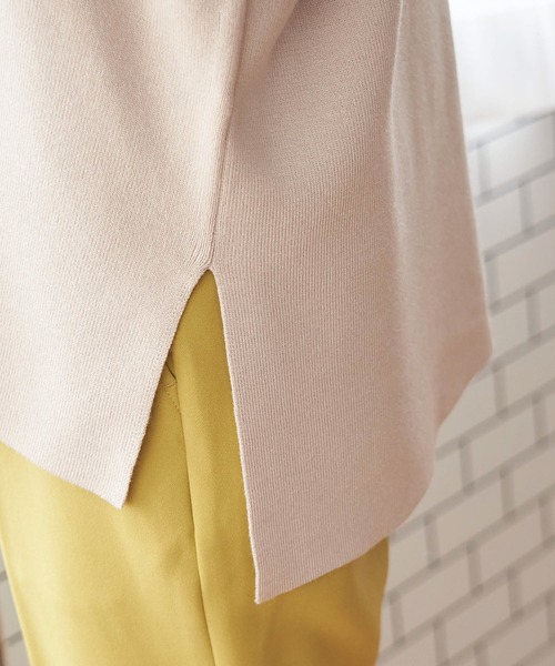 ROPE' PICNIC(ロペピクニック)の「マシュマロニットVネックプルオーバー(ニット/セーター・レディース・ブラック/サックスブルー/ベージュ系その他/ピンク系その他・38)」の9枚目の写真