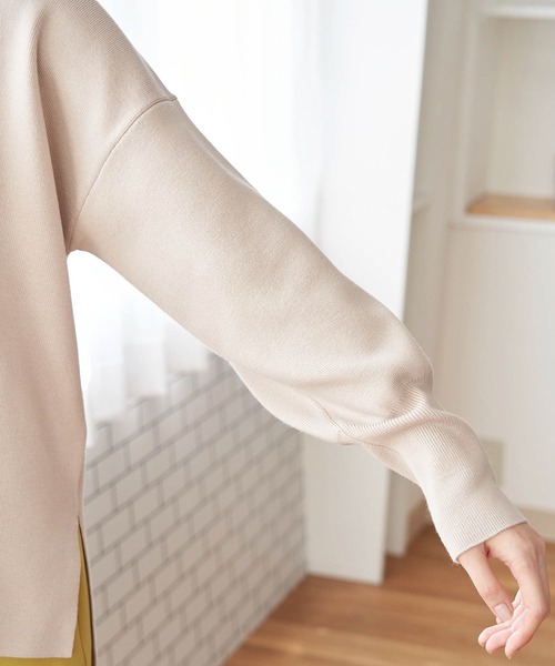 ROPE' PICNIC(ロペピクニック)の「マシュマロニットVネックプルオーバー(ニット/セーター・レディース・ブラック/サックスブルー/ベージュ系その他/ピンク系その他・38)」の11枚目の写真