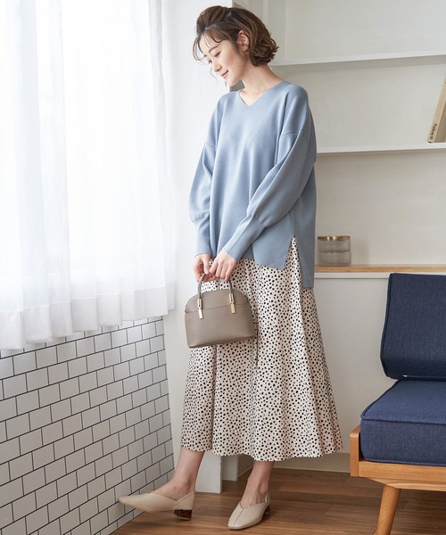 ROPE' PICNIC(ロペピクニック)の「マシュマロニットVネックプルオーバー(ニット/セーター・レディース・ブラック/サックスブルー/ベージュ系その他/ピンク系その他・38)」の12枚目の写真