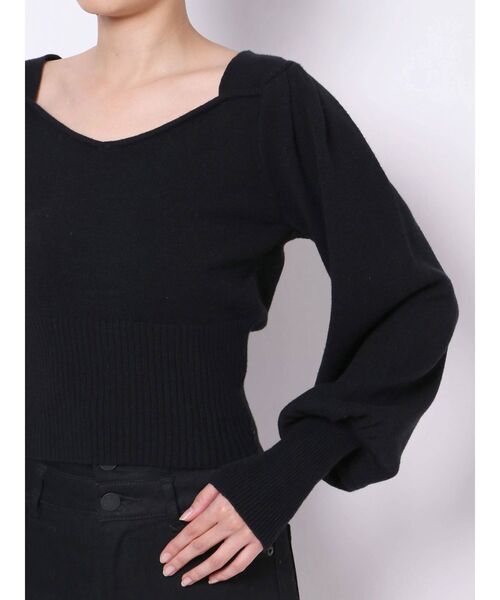 EMODA(エモダ)の「コンパクトパフニット(ニット/セーター・レディース・ブラック/ネイビー/グリーン/アイボリー・FREE)」の19枚目の写真