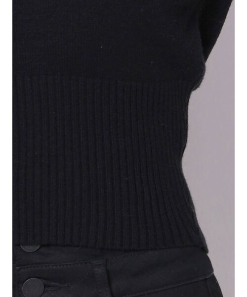 EMODA(エモダ)の「コンパクトパフニット(ニット/セーター・レディース・ブラック/ネイビー/グリーン/アイボリー・FREE)」の20枚目の写真