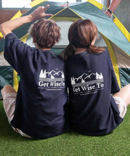 PairPair(ペアペア)の「バックマウンテンプリントTシャツ(ユニセックス)(Tシャツ/カットソー・レディース・スミクロ/オートミール/ネイビー・FREE)」の3枚目の写真