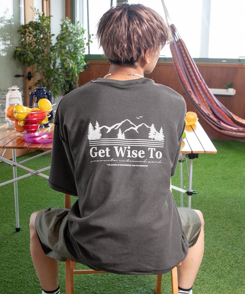 PairPair(ペアペア)の「バックマウンテンプリントTシャツ(ユニセックス)(Tシャツ/カットソー・レディース・スミクロ/オートミール/ネイビー・FREE)」の12枚目の写真