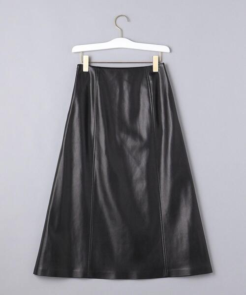 UNITED ARROWS(ユナイテッドアローズ)の「<UNITED ARROWS>フェイクレザー セミフレア スカート G(スカート・レディース・ブラック・36/38/40)」の10枚目の写真