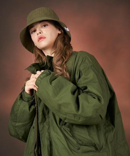 VARZAR(バザール)の「【VARZAR】HERRINGBONE LABEL BUCKET HAT / バザール ヘリンボーン ラベル バケットハット(ハット・レディース・ブラック/ホワイト/カーキ/ベージュ/ピンク/ネイビー・FREE)」の11枚目の写真