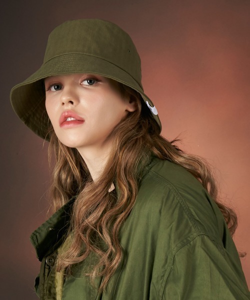 VARZAR(バザール)の「【VARZAR】HERRINGBONE LABEL BUCKET HAT / バザール ヘリンボーン ラベル バケットハット(ハット・レディース・ブラック/ホワイト/カーキ/ベージュ/ピンク/ネイビー・FREE)」の16枚目の写真