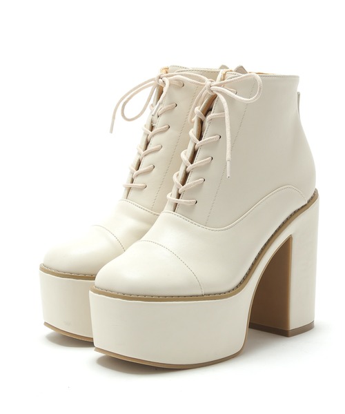 厚底レースアップショートブーツ