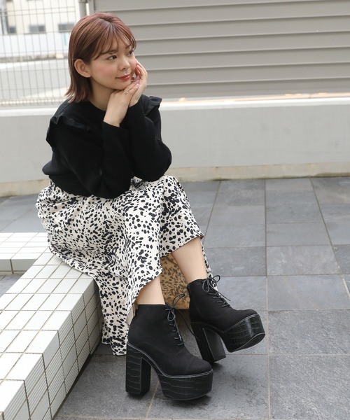 attagirl(アタガール)の「厚底レースアップショートブーツ(ブーツ・レディース・ブラック/ダークブラウン/アイボリー/ブラック系その他・LL/S/M/L)」の10枚目の写真