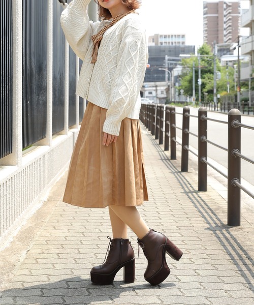 attagirl(アタガール)の「厚底レースアップショートブーツ(ブーツ・レディース・ブラック/ダークブラウン/アイボリー/ブラック系その他・LL/S/M/L)」の14枚目の写真