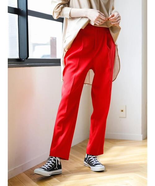 koe（コエ）の「センタープレスカラーテーパードパンツ＊（スラックス・レディース・ライトグレー/レッド/オリーブ/ブルー/マスタード/ブラック/パープル/オレンジ/ボルドー/ブルーグリーン・M）」の14枚目の写真