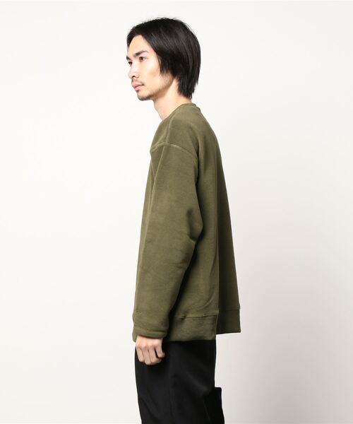 UNIVERSAL OVERALL（ユニバーサルオーバーオール）の「【UNIVERSAL OVERALL】POLARTEC FLEECE CREW / フリースプルオーバー（スウェット・メンズ・ベージュ/ブラック/オリーブ・SMALL/LARGE/MEDIUM）」の5枚目の写真