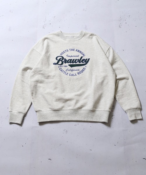 SPINNS(スピンズ)の「【ゆったりシルエット】BRAWLEY刺繍ロゴスウェット(スウェット・メンズ・アッシュグレー/ダークグリーン/ロイヤルブルー/イエロー/サックスブルー・ONESIZE)」の11枚目の写真