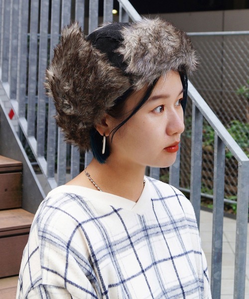 179/WG（イチナナキュウダブルジー）の「ファーフライトキャップ（キャップ・レディース・ブラック/ベージュ・FREE）」の2枚目の写真