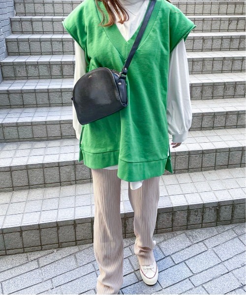 feepur（フェピュール）の「【セルフカット】プリーツクロスイージーパンツ（その他パンツ・レディース・ブラック/ベージュ/レッド/グリーン系その他/ブルーグリーン/グレイッシュブルー/パープル/ブラウン/グレー系その他/グリーン・MEDIUM）」の13枚目の写真