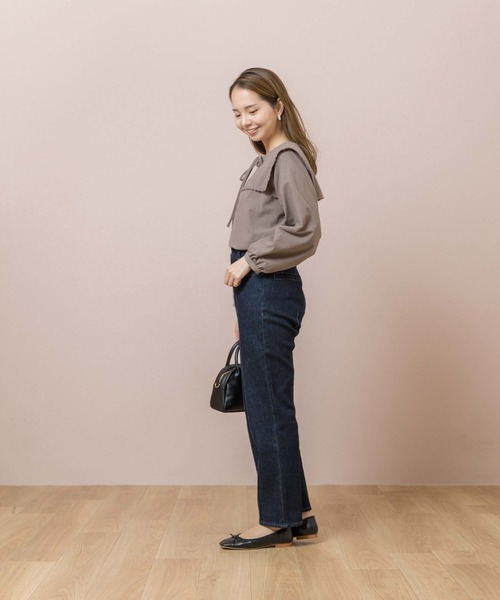 flower（フラワー）の「スクエアカラーブラウス（シャツ/ブラウス・レディース・ホワイト/ブラウン・FREE）」の11枚目の写真