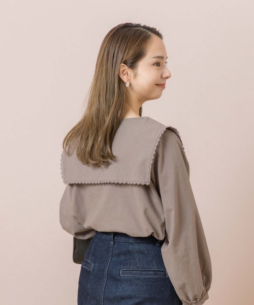 flower（フラワー）の「スクエアカラーブラウス（シャツ/ブラウス・レディース・ホワイト/ブラウン・FREE）」の21枚目の写真