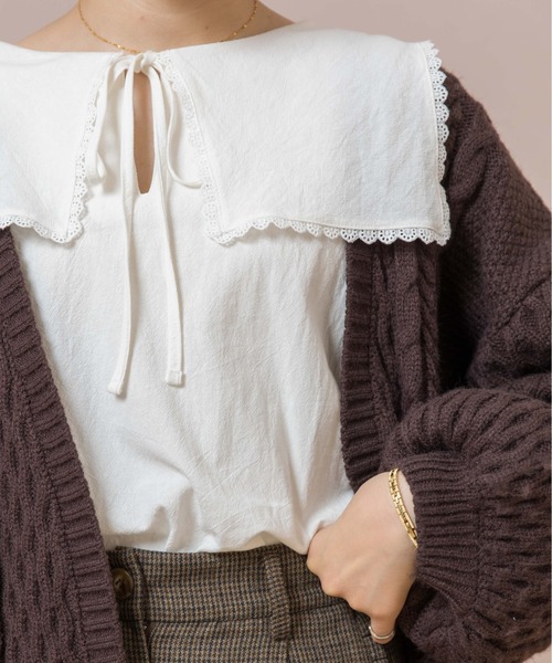 flower（フラワー）の「スクエアカラーブラウス（シャツ/ブラウス・レディース・ホワイト/ブラウン・FREE）」の6枚目の写真