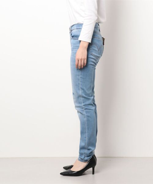 Levi's（リーバイス）の「【Levi's】「WARM」ボーイズフィットデニムパンツ（デニムパンツ・レディース・ダークインディゴブルー・26inch/25inch/27inch/24inch）」の2枚目の写真