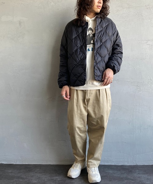 Vincent et Mireille（バンソンエミレイユ）の「[Vincent et Mireille/ヴァンソン エ ミレイユ] パッカブル ノーカラーライトダウンジャケット（ダウンジャケット/コート・レディース・ブラック/オリーブ・40/38）」の7枚目の写真