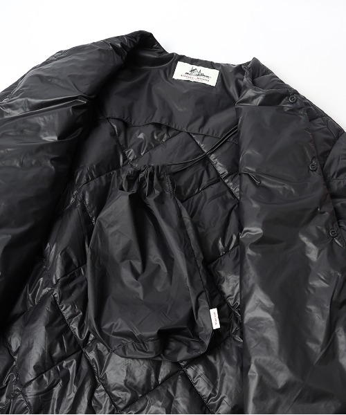 Vincent et Mireille（バンソンエミレイユ）の「[Vincent et Mireille/ヴァンソン エ ミレイユ] パッカブル ノーカラーライトダウンジャケット（ダウンジャケット/コート・レディース・ブラック/オリーブ・40/38）」の5枚目の写真