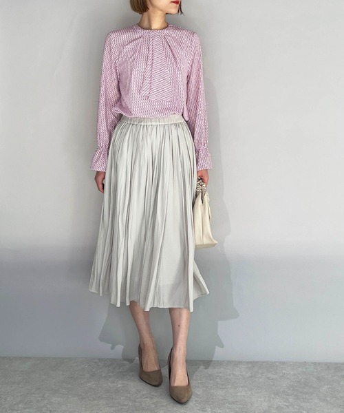 PICCIN(ピッチン)の「レトロプリントボウタイブラウス(シャツ/ブラウス・レディース・ベージュ/サックスブルー/ピンク・M)」の19枚目の写真