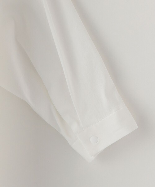 SHIPS（シップス）の「MOUN TEN.:110～140cm / ストレッチ ポプリン ビッグ シャツ（シャツ/ブラウス・キッズ・ホワイト・110/125/140）」の4枚目の写真