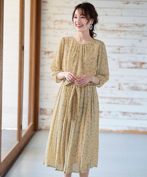 Antia 程良い透け感の総柄シフォンワンピース ワンピース Tiaclasse ティアクラッセ のファッション通販 Zozotown
