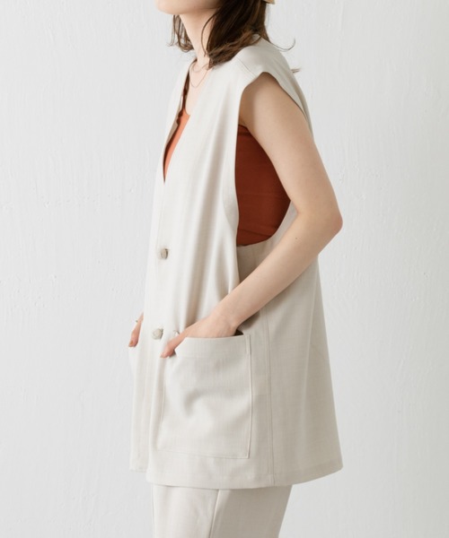 WHIMSIC（ウィムジック）の「【WHIMSIC】ノーカラーベスト（ベスト・レディース・ブラック/アイボリー・FREE）」の15枚目の写真