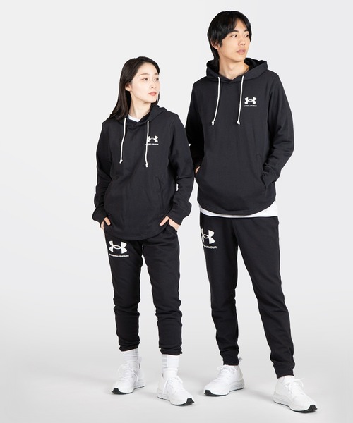 UNDER ARMOUR(アンダーアーマー)の「UAライバルテリー フーディー 〈レフトチェスト〉(トレーニング/メンズ)(スウェット・メンズ・ブラック/ライトグレー・S/M/3XL/XXL/L/XL)」の8枚目の写真