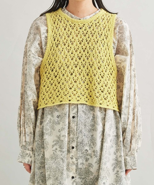 cardo fabrica（カルドファブリカ）の「リリヤーン透かし編みショート丈ベスト（ベスト・レディース・ホワイト/イエロー・FREE）」の8枚目の写真