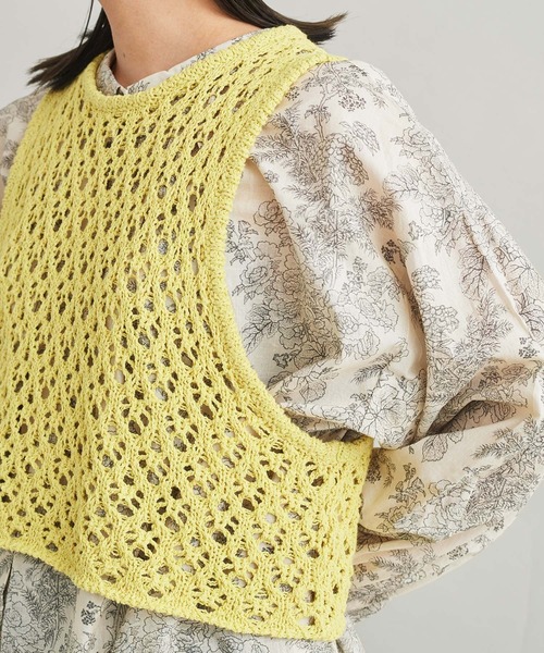 cardo fabrica（カルドファブリカ）の「リリヤーン透かし編みショート丈ベスト（ベスト・レディース・ホワイト/イエロー・FREE）」の21枚目の写真