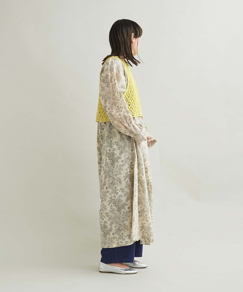 cardo fabrica（カルドファブリカ）の「リリヤーン透かし編みショート丈ベスト（ベスト・レディース・ホワイト/イエロー・FREE）」の17枚目の写真