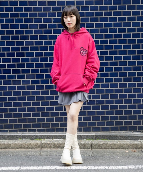 ISTKUNST（イストクンスト）の「【UNISEX】ISTKUNST／BEAR&SMILEYフーディー 2275759（パーカー・レディース・ライトグレー/ネイビー/チャコール/ホワイト/ピンク・MEDIUM/LARGE/SMALL）」の13枚目の写真