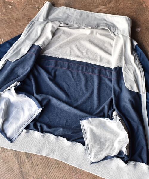 VINTAGE(ヴィンテージ)の「【ヴィンテージ古着】90's COURT CASUALS トラックジャケット USA製(ジャージ・メンズ・ネイビー・LARGE)」の14枚目の写真