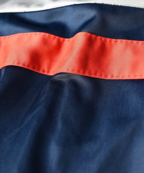 VINTAGE(ヴィンテージ)の「【ヴィンテージ古着】90's COURT CASUALS トラックジャケット USA製(ジャージ・メンズ・ネイビー・LARGE)」の16枚目の写真